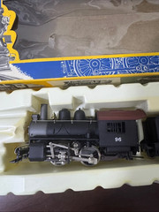 AHM Union Pacific 0-4-0 Switcher HO Scale Black Steam Locomotive (New)