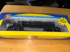 Athearn RTR HO Scale #93550 Pennsylvania SD40 DC/DCC Ready – DCC Quick-Plug NOS