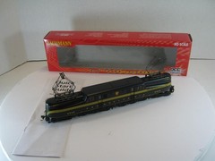 HO Bachmann GG1 Pennsylvania Brunswick Green 5 Stripe #4935 Item 65303 DC/DCC