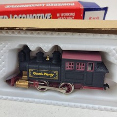 LIFE-LIKE HO SCALE Good & Plenty LOCOMOTIVE 1:87 Gauge NIB Candy. RM587119
