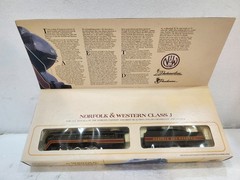 NEW N GAUGE NORTHFOLK AND WESTERN SPECIAL EDITION LOCOMOTIVE + BONUS $5.00