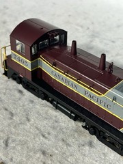Nice Rapido Canadian Pacific RR SW-9 Switcher Engine #7402 DCC/Sound HO