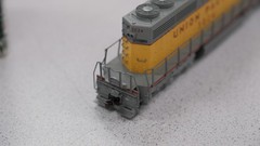 KATO HO Scale EMD SD 40 SOUTHERN PACIFIC Diesel Locomotive WITH BOX FREE SHIP!