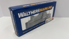 Walthers Mainline HO Scale Southern SW1 Switcher Locomotive #2008 910-9025