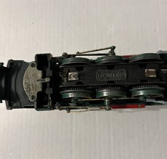 Lionel 027 locomotive