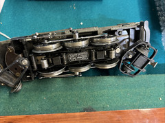 Lionel RARE GUNMETAL 224E LOCO AND whistle tender
