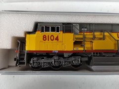 DC KATO N-Scale #176-5604 EMD SD90/43MAC UP #8104 Union Pacific NOS