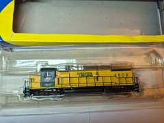 ATHEARN 8003 HO CHICAGO NORTHWESTERN GP38-2 RD#4606 OLS, BOXED NOT RUNNING