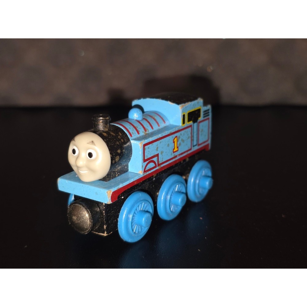 Thomas & Friends Wooden Railway Gold Dust Thomas Tomy 2010 Blue Train No 1