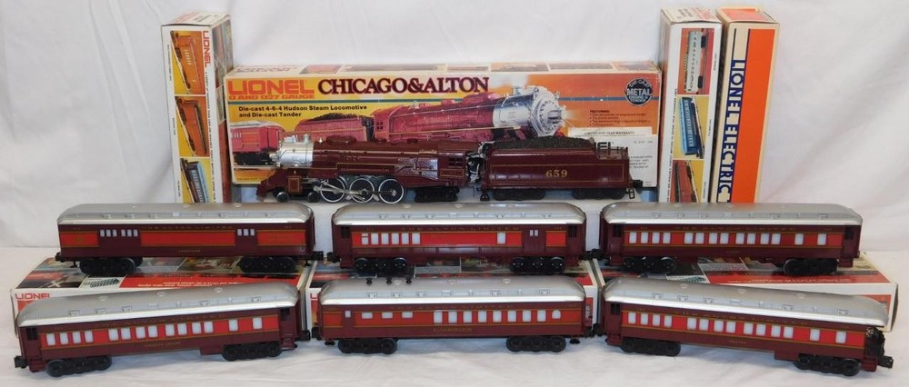 Lionel 6-8101 Chicago & Alton Steam Passenger Set 4-8-4 Steam Engine + 6 HW cars
