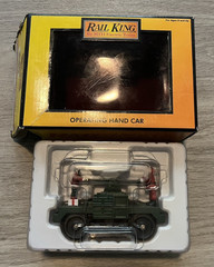 O Gauge/Scale Rail King MTH 30-2511 Operating Santa with Elf Hand Car/Box