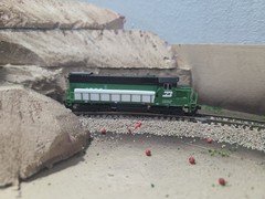 ATLAS TRAINMAN N SCALE BURLINGTON NORTHERN GP15-1 LOCOMOTIVE 40 004 979 RD#1382