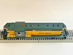 LIONEL 6-28517 CHICAGO AND NORTHWESTERN COMMAND CONTROL SPECIAL GP-7, LN-BOXED
