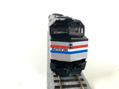 HO Kato 37-6553 Amtrak #400 F40PH Locomotive – DC only