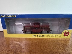 HO Scale Bachmann Lehigh Valley LV GE 44 Ton Center Cab w/ DCC & LOKSOUND v. 5