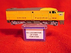 LIFE-LIKE (CUSTOM) #7430 FA-1 UNION PACIFIC (C NOTE) #1614 ‘NEW’ N-SCALE