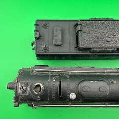Lionel 2055 O Gauge Model Railroad 4-6-4 Steam Locomotive w/6026W Lines Tender
