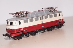 RF30/5] Trix International H0 2243 Locomotive E10 DB – Drives – Was Painted