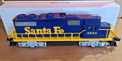 Lionel Santa Fe 3524 GP38 Diesel Locomotive 6-28868 in Box
