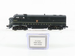N Scale Life-Like 920-34097 PRR Pennsylvania C-Liner A Unit Diesel Loco #9451