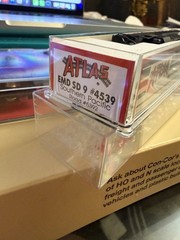 Atlas-Kato EMD Sd 9 #4539 Southern Pacific Engine Model Train- N Scale