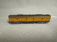 n scale Kato EMD E8/9B Dcc Loco With Sound Read Description