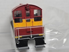 Proto 2000 HO Scale 21133 Florida East Coast FEC 235 SW-9 Diesel Switcher NIB
