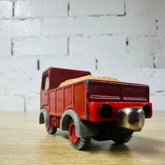 Lorry 1 – Thomas & Friends Take N Play Along Diecast Metal Push Magnet Trains