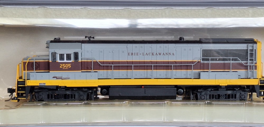 Bowser Executive Line 23811 HO U-25 B Erie-Lackawanna 2505 LokSound & DCC
