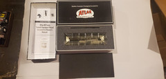 Atlas Model Railroad Co. HO scale #8129 Chessie System (C&O) #8254 B30-7 Box!