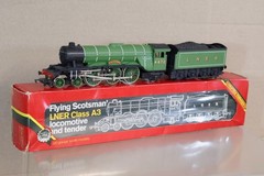 HORNBY R855 LNER 4-6-2 CLASS A3 LOCOMOTIVE 4472 FLYING SCOTSMAN with SMOKE op