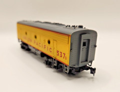 Vintage Mantua/Tyco HO Union Pacific Dummy 537B- Broken Truck