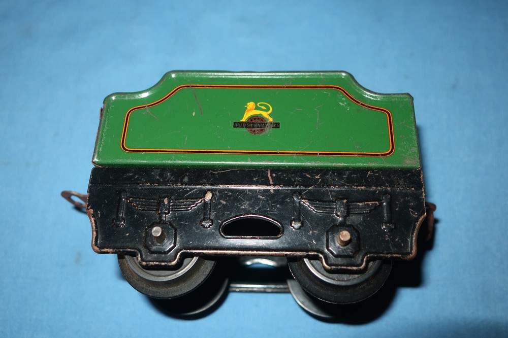Hornby/Meccano British Railways Tin Tender