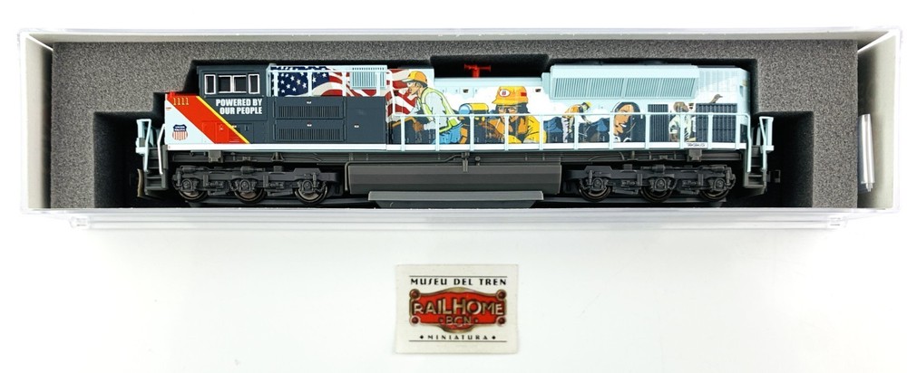 CP10 – KATO N 176-8412 – DIESEL LOCOMOTIVE SD70ACe UP 1111 POWERED BY OUR PEOPLE