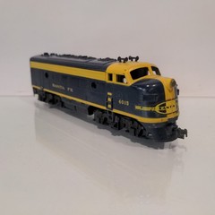HO Mantua Tyco Santa Fe 4015 Diesel Locomotive Engine TESTED Blue/Yellow