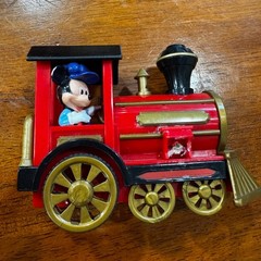 Disney Mickey Mouse Steam Engine Train Locomotive Red Gold P816-7105-7-14320