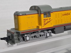 Kato HO Scale 37-2504 ALCO RS-2 Diesel Road Switcher Loco Union Pacific UP 1293