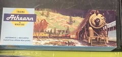 Athearn Pennsylvania Diesel Locomotives #9506. (GS)
