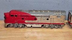 VARNEY CHROME DIESEL LOCOMOTIVE HO Scale 1946 1947 A&B Shells Vintage F-Unit Set