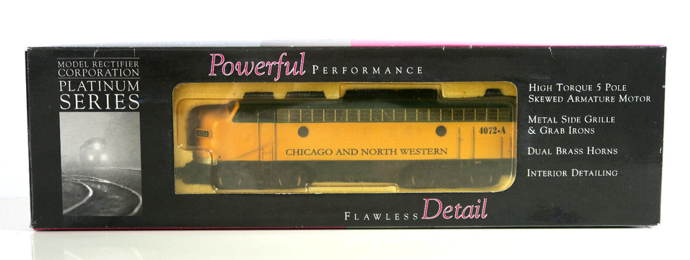 MRC HO Scale Chicago & North Western F7A #4072-A Powered – Tested