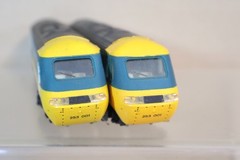 HORNBY R069 REPAIR BR INTERCITY 125 CLASS 43 HST DIESEL LOCO 2 CAR SET W43002 om