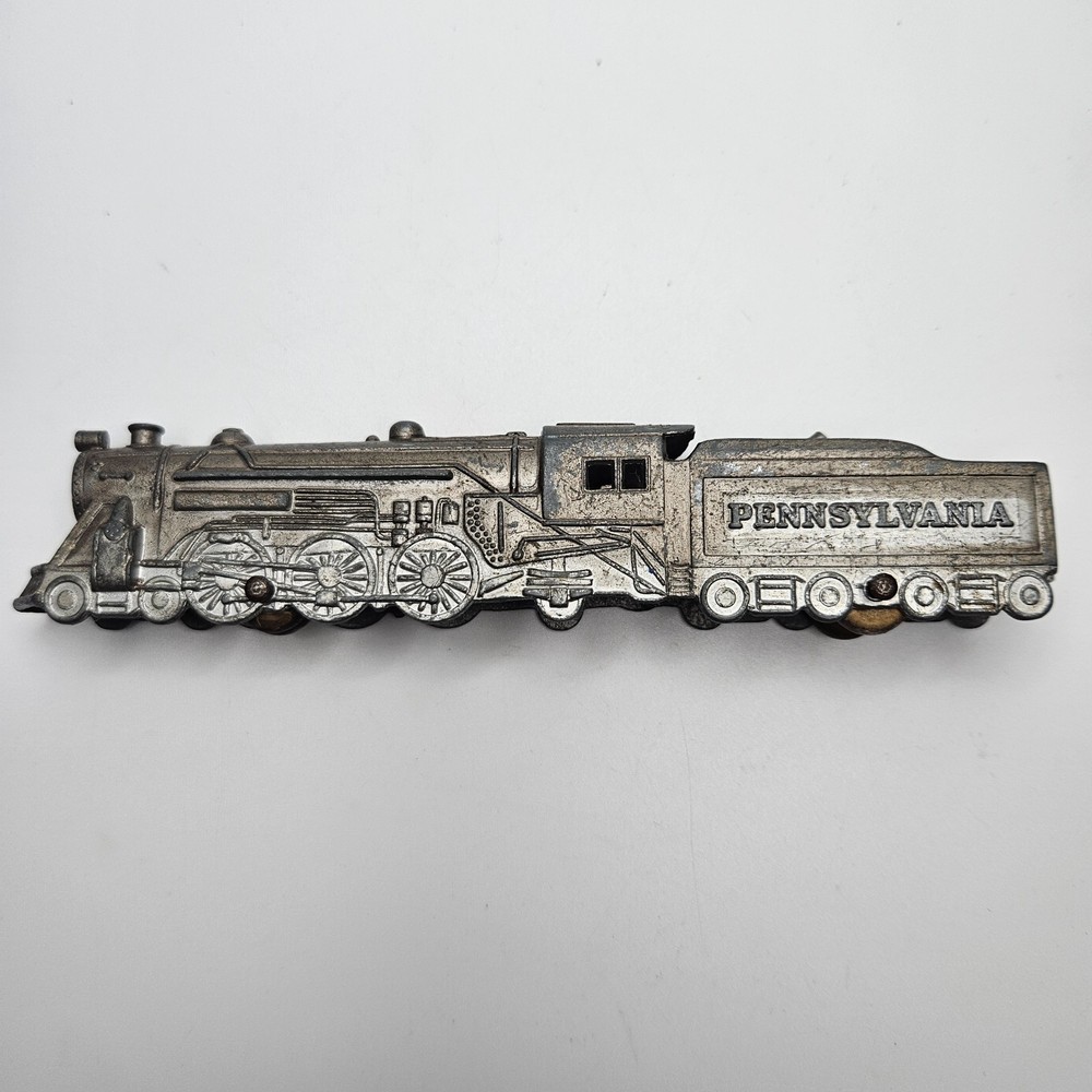Vintage Tootsietoy Pennsylvania Railroad Steam Locomotive Diecast Train USA