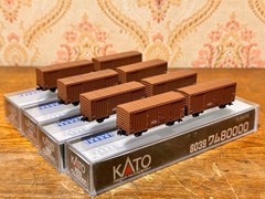 KATO B6 2157 Type Locomotive with 8 KATO WAM80000 Freight Cars Set
