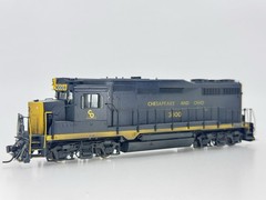 HO Overland Models OMI 5002 Chesapeake & Ohio EMD GP30 Locomotive WEATHERED C&O