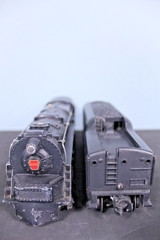 Lionel Postwar #681 Turbine & #2046W PRR Tender – No Box (E1)