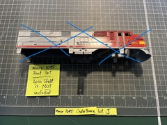 Marx Train Santa Fe 1095 Diesel Locomotive Engine CENTER CROSS BRACE PART LOT J