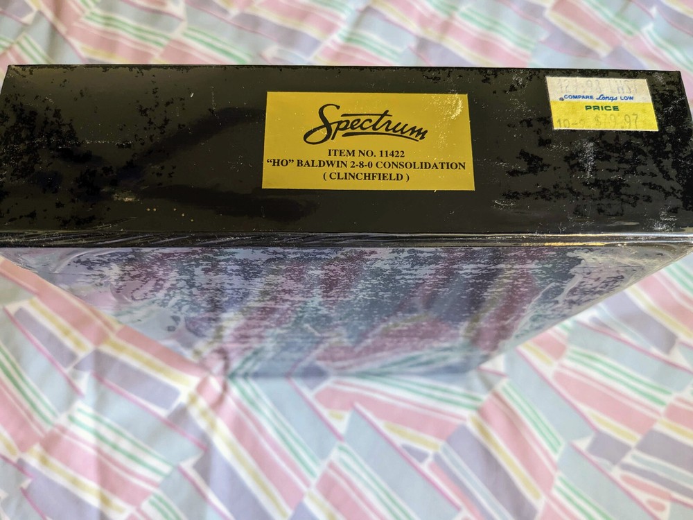 L@@K! “FACTORY-SEALED” CLINCHFIELD BALDWIN 2-8-0 STEAM LOCO SPECTRUM HO **NIB**!