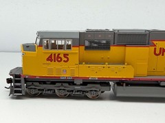 Athearn Genesis HO SD70M Union Pacific #4165 0G6153 MINT Diesel Locomotive