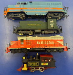 4pc Lot Mantua Tyco AHM Life like Diesel Steam Locomotives Fix/Parts