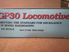 Proto 2000 HO Scale GP30 Reading Lines locomotive 21549 #3606 Knuckle Couplers